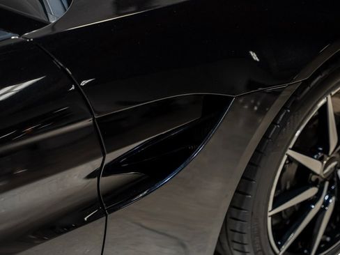 Used 2020 Aston Martin V8 Vantage Coupe image 22