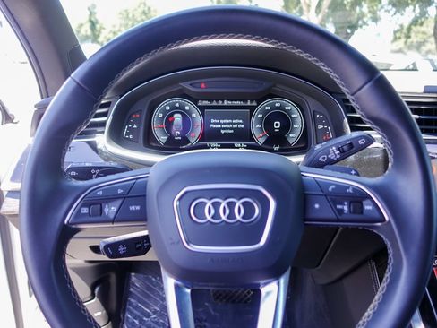 Used 2025 Audi Q7 2.0T Premium Plus w/ Premium Plus Package AWD/4WD image 12