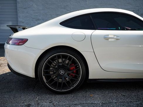 Used 2018 Mercedes-Benz AMG GT S image 16