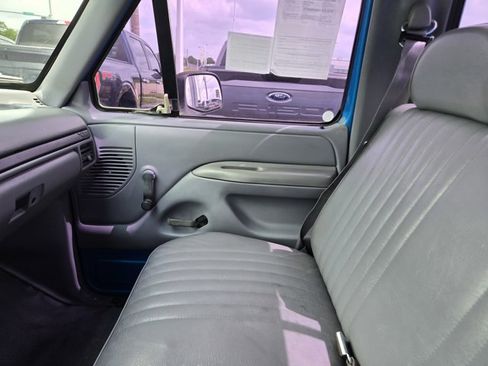 Used 1994 Ford F150 2WD Regular Cab image 11