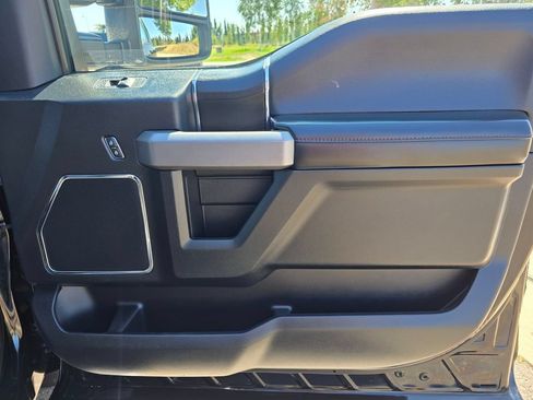 Used 2018 Ford F150 Platinum w/ Max Trailer Tow Package AWD/4WD image 19