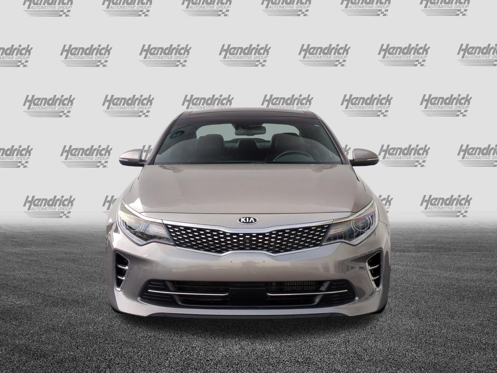 Used 2016 Kia Optima SX w/ Chrome Wheel Package FWD image 3