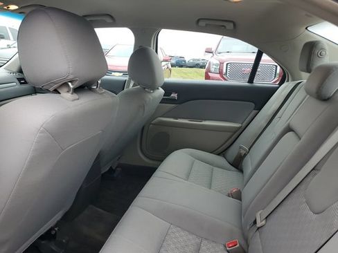 Used 2012 Ford Fusion S FWD image 7