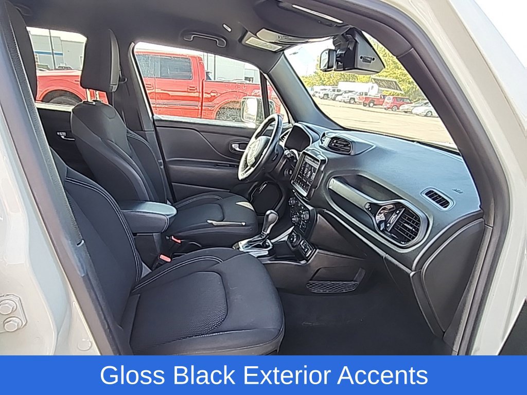 Used 2022 Jeep Renegade Altitude w/ Convenience Group AWD/4WD image 19