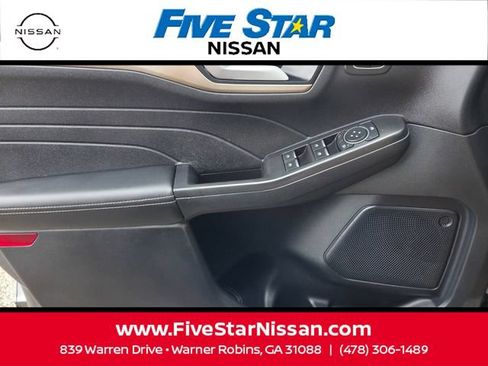 Used 2021 Ford Escape SEL w/ Technology Package FWD image 30