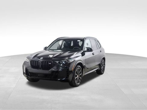 New 2026 BMW X5 M60i image 1