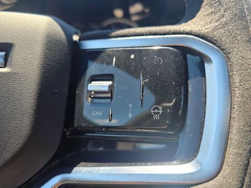 Used 2023 Land Rover Range Rover Velar HST AWD/4WD image 33