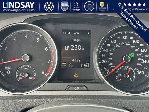 Used 2016 Volkswagen Golf S image 25