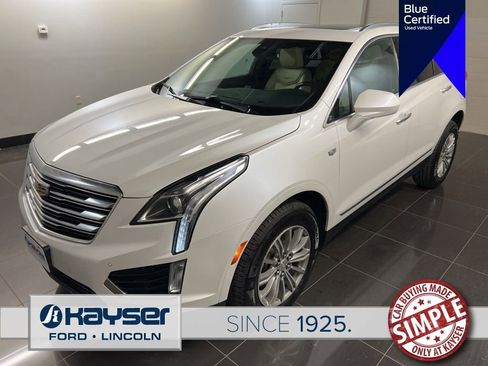 Used 2017 Cadillac XT5 Luxury w/ Driver Awareness Package AWD/4WD image 3