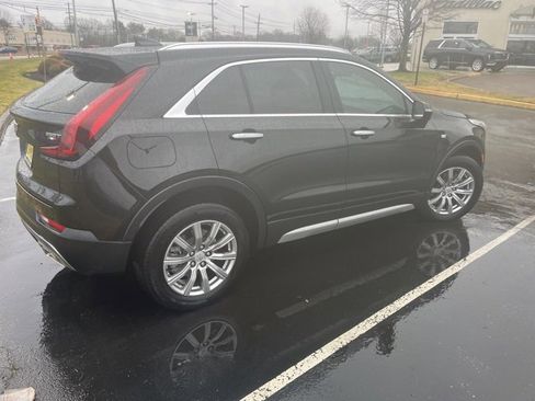 Certified 2023 Cadillac XT4 Premium Luxury w/ Technology Package image 4