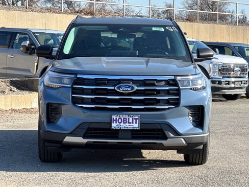 New 2026 Ford Explorer Active image 8