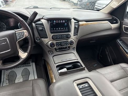 Used 2017 GMC Yukon Denali w/ Open Road Package image 22