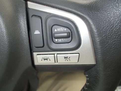 Used 2018 Subaru Forester 2.5i Limited AWD/4WD image 24