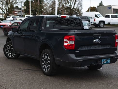 Used 2023 Ford Maverick Lariat image 5