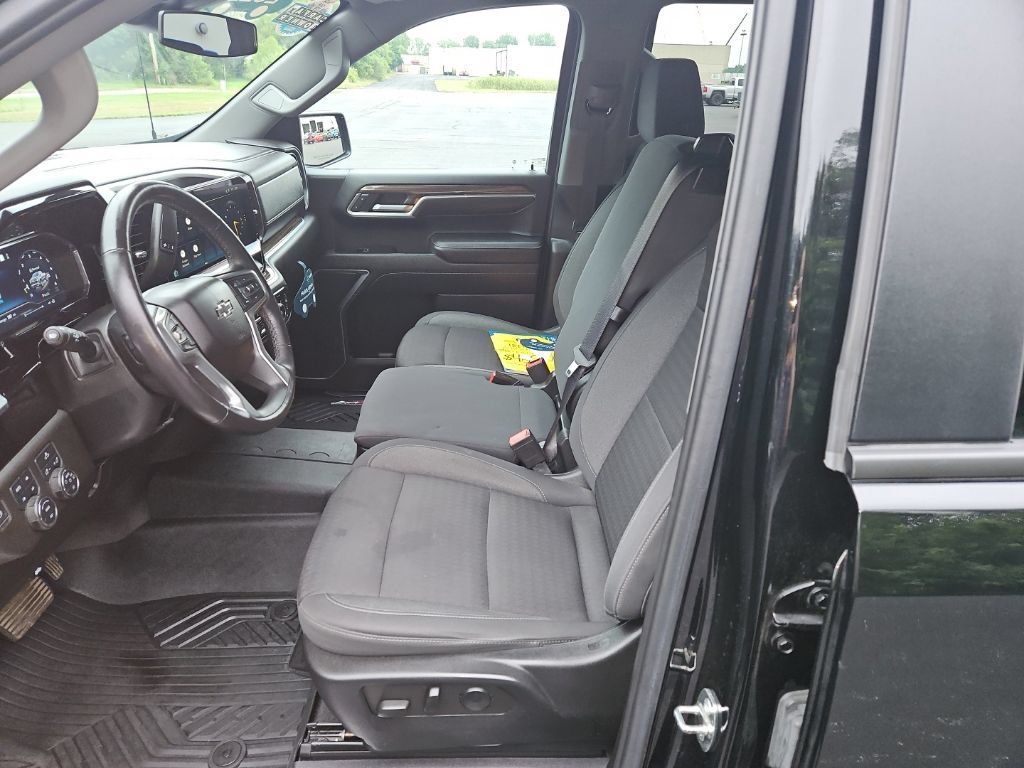 Certified 2022 Chevrolet Silverado 1500 RST AWD/4WD image 22