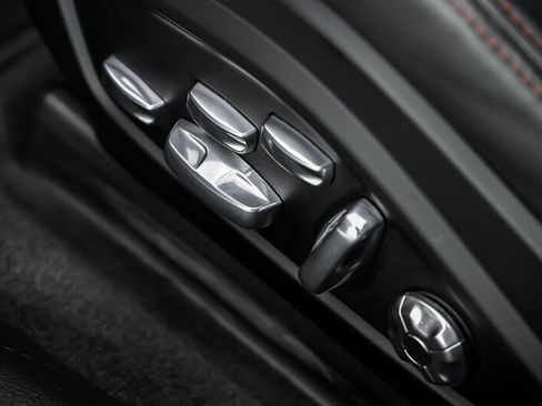 Used 2019 Porsche Panamera GTS AWD/4WD image 25