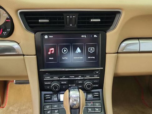 Used 2014 Porsche 911 Carrera RWD image 18