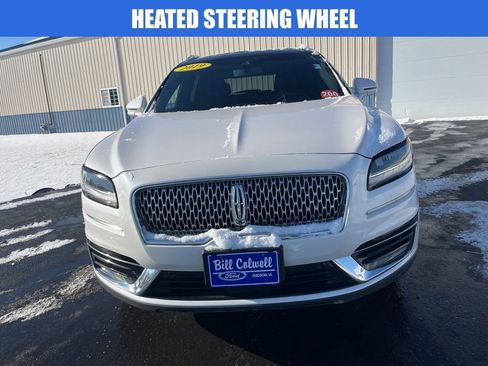 Used 2019 Lincoln Nautilus Reserve image 9