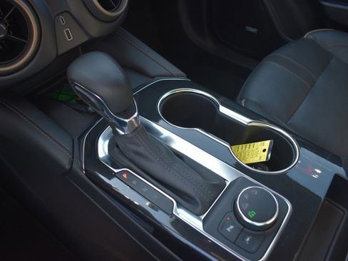 Used 2024 Chevrolet Blazer Premier image 28