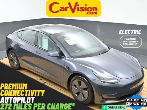 Used 2023 Tesla Model 3 Standard Range image 1