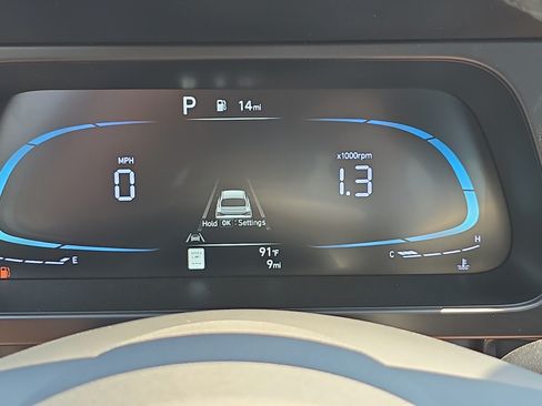 New 2026 Hyundai Elantra Sport FWD image 17