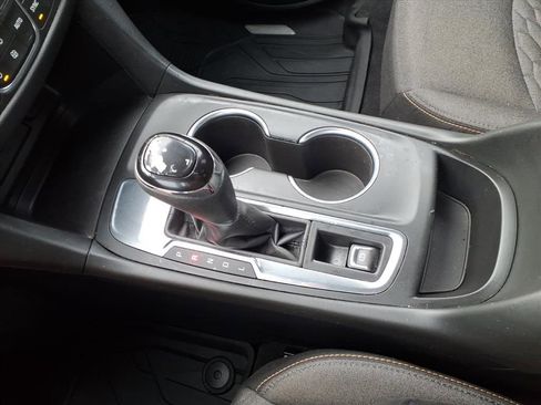 Used 2021 Chevrolet Equinox LT image 26