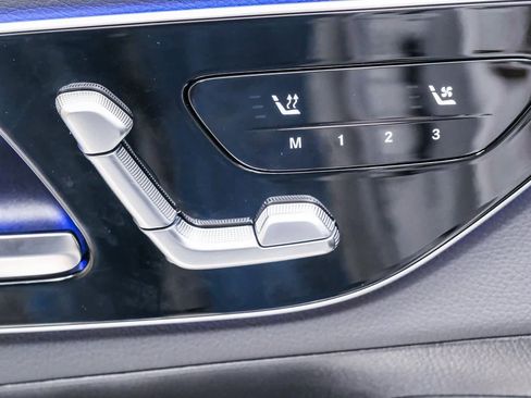 Certified 2025 Mercedes-Benz GLC 300 image 22