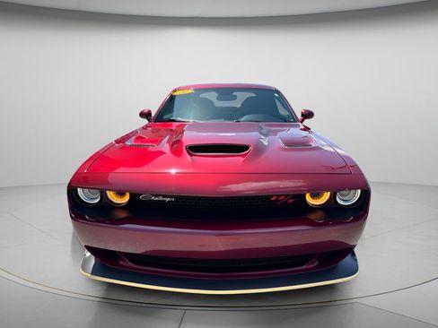 Used 2022 Dodge Challenger R/T Scat Pack RWD image 2