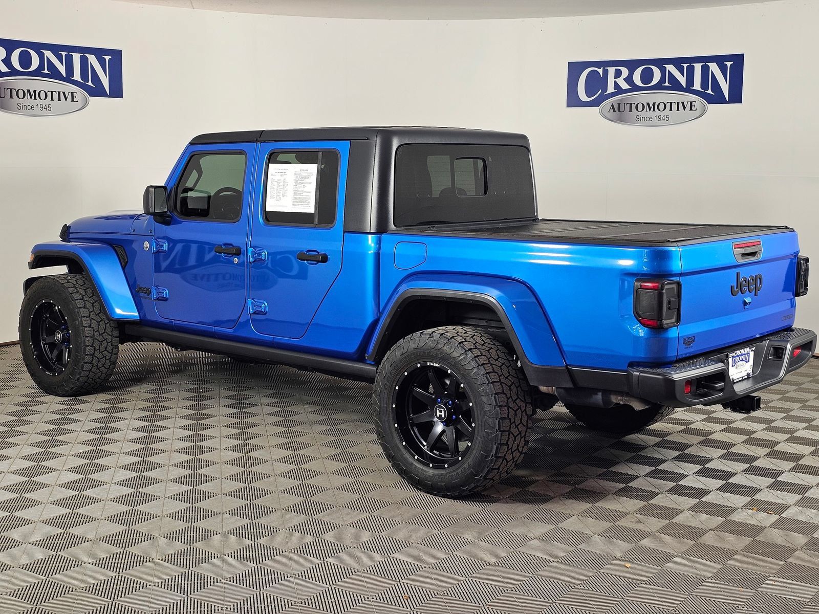 Used 2021 Jeep Gladiator Sport AWD/4WD image 34