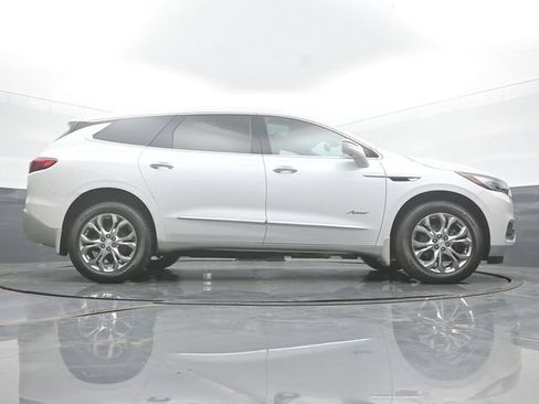 Used 2019 Buick Enclave Avenir w/ Avenir Technology Package AWD/4WD image 52