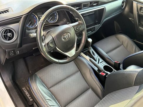 Used 2019 Toyota Corolla SE FWD image 10