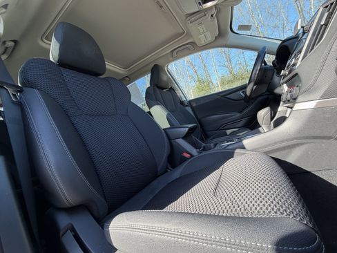 Used 2021 Subaru Forester Premium image 34