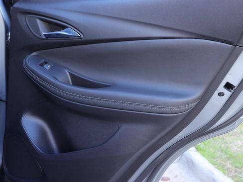 Used 2023 Buick Encore GX Essence w/ Experience Buick Package image 22