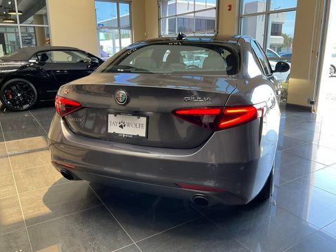 Used 2022 Alfa Romeo Giulia Ti w/ Active Assist Plus Package AWD/4WD image 5