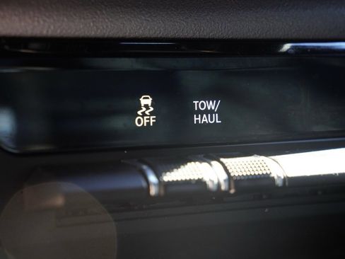 Used 2023 RAM 2500 Big Horn w/ Level 1 Equipment Group image 18