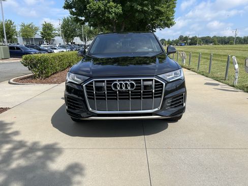 Used 2021 Audi Q7 3.0T Premium Plus AWD/4WD image 3