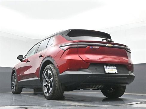 New 2026 Chevrolet Equinox EV LT image 53