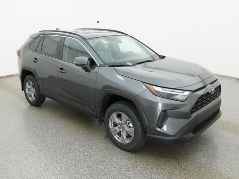 New 2025 Toyota RAV4 XLE image 40