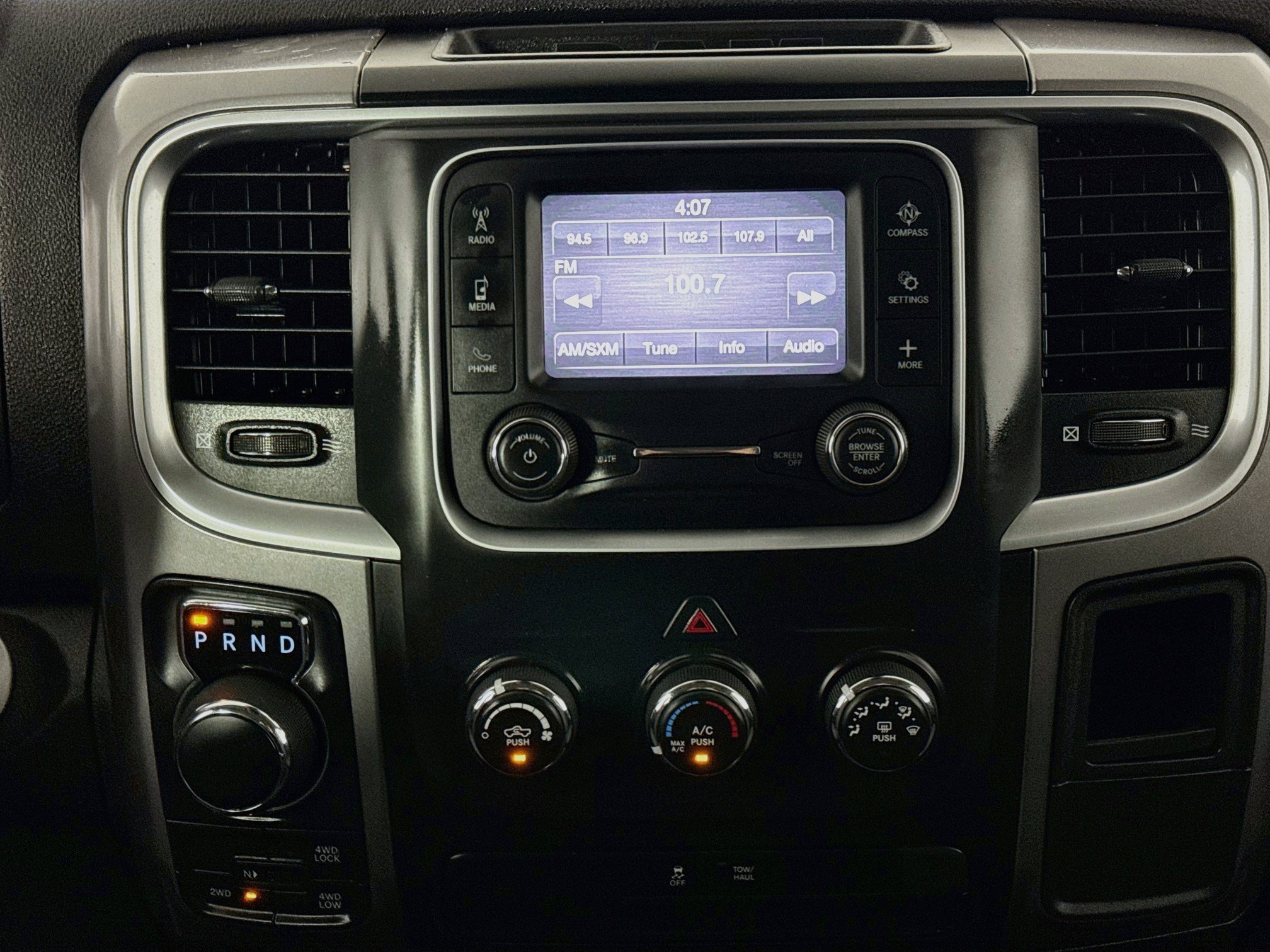 Used 2023 RAM 1500 Classic SLT AWD/4WD image 26
