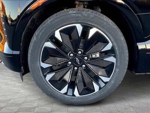 New 2026 Chevrolet Blazer EV RS image 15