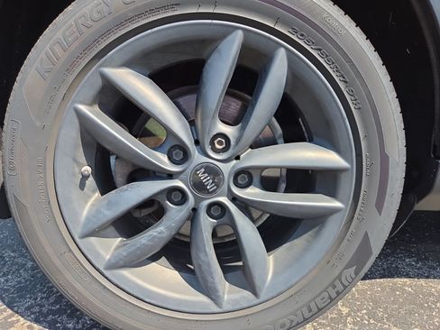 Used 2014 MINI Cooper Countryman FWD image 11