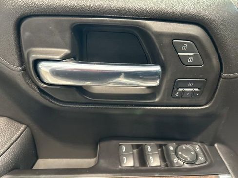 Used 2020 GMC Sierra 1500 Denali w/ Technology Package AWD/4WD image 8