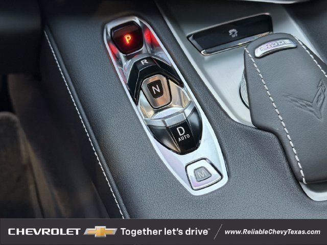 Used 2025 Chevrolet Corvette Stingray Coupe w/ 1LT RWD image 21