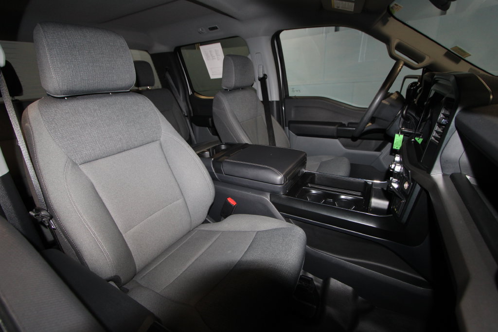 Used 2025 Ford F150 XL w/ Equipment Group 104A Hybrid AWD/4WD image 21
