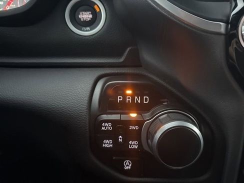 Used 2021 RAM 1500 Big Horn image 17