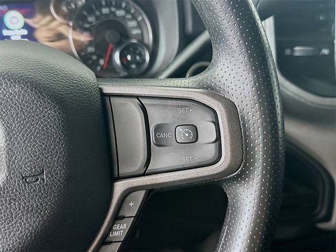 Used 2024 RAM 2500 Tradesman w/ Chrome Appearance Group image 25