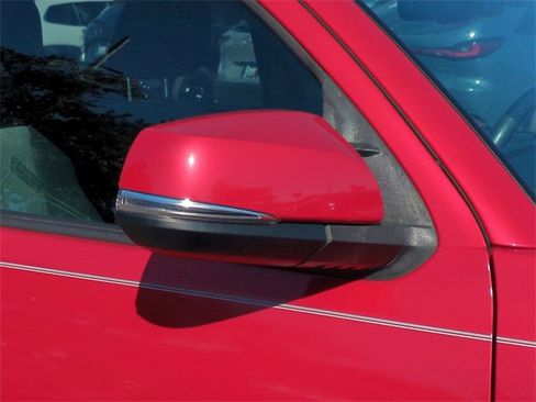 Used 2022 Toyota Tacoma TRD Off-Road w/ Technology Package image 12