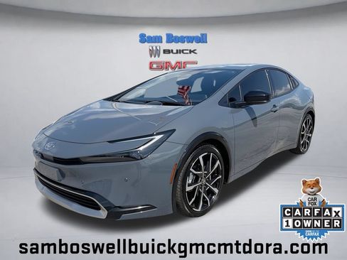 Used 2026 Toyota Prius Plug-In Hybrid FWD image 1