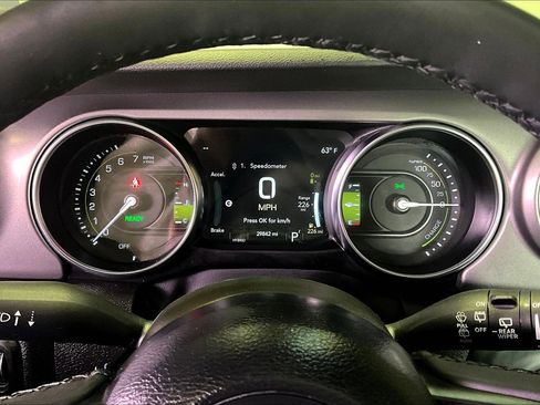 Used 2023 Jeep Wrangler Unlimited w/ Cold Weather Group AWD/4WD image 14