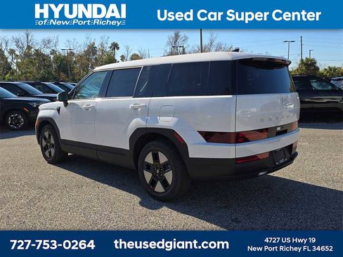 New 2026 Hyundai Santa Fe SE image 4